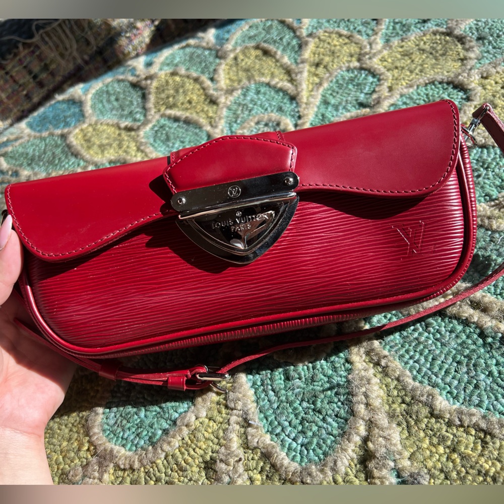 Louis Vuitton Epi Leather Montaigne Clutch Bag